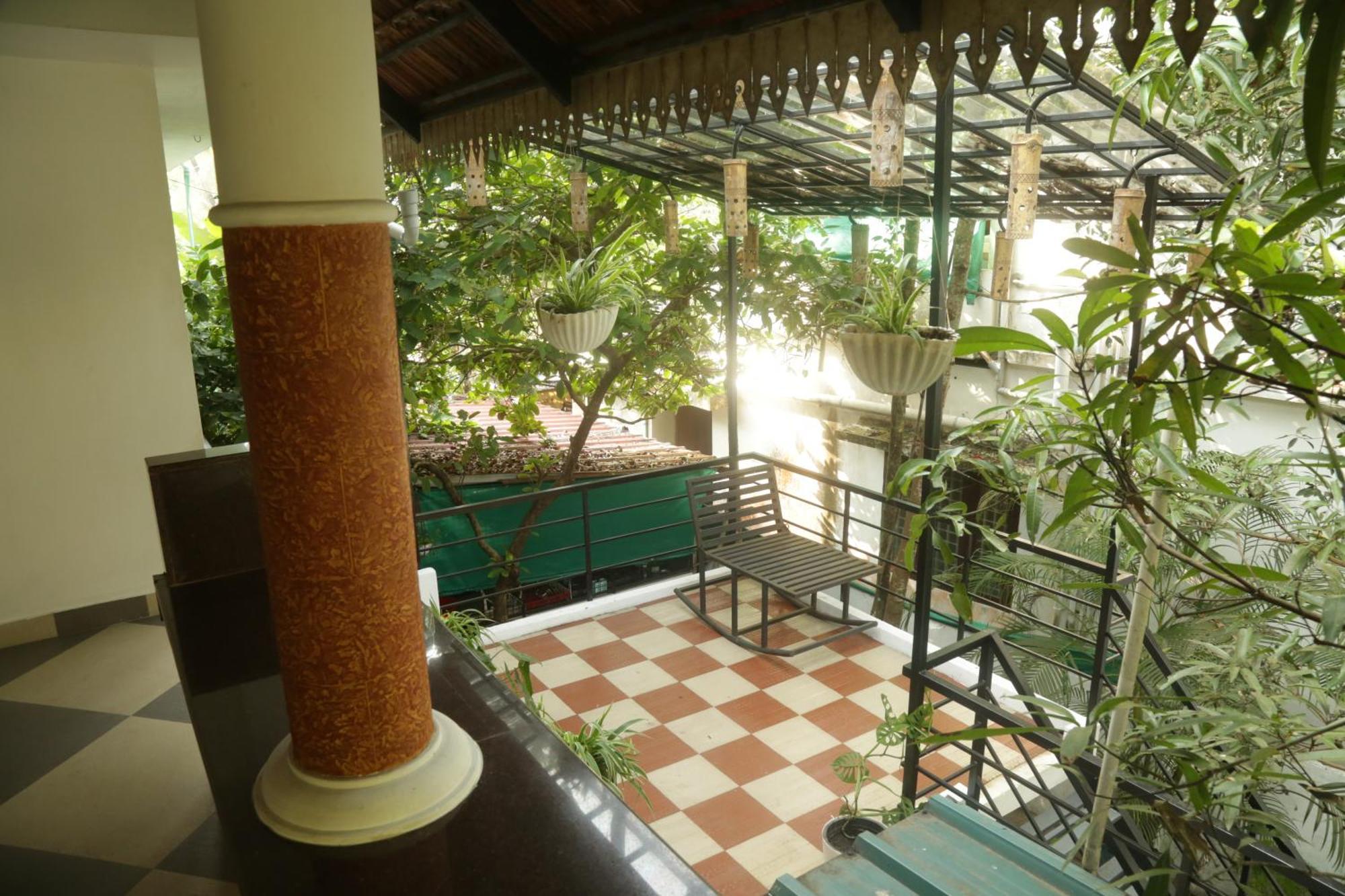 Mi Casa Tu Casa Homestay Kochi Esterno foto